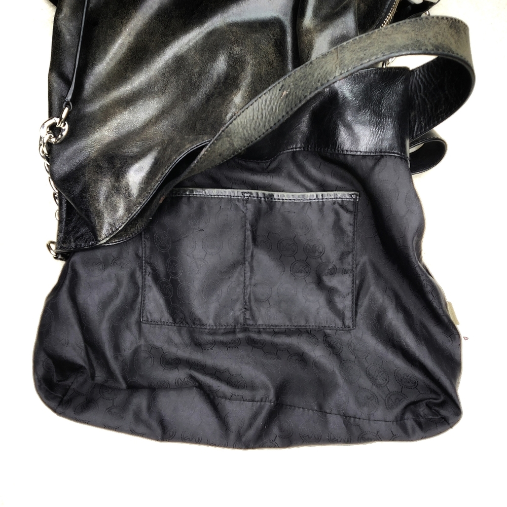Michael Kors Devon Large Hobo Black Leather Shoulder Tote - Picture 6 of 14
